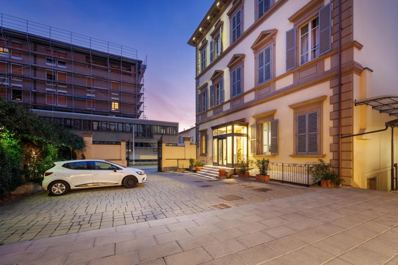 Embassy Firenze