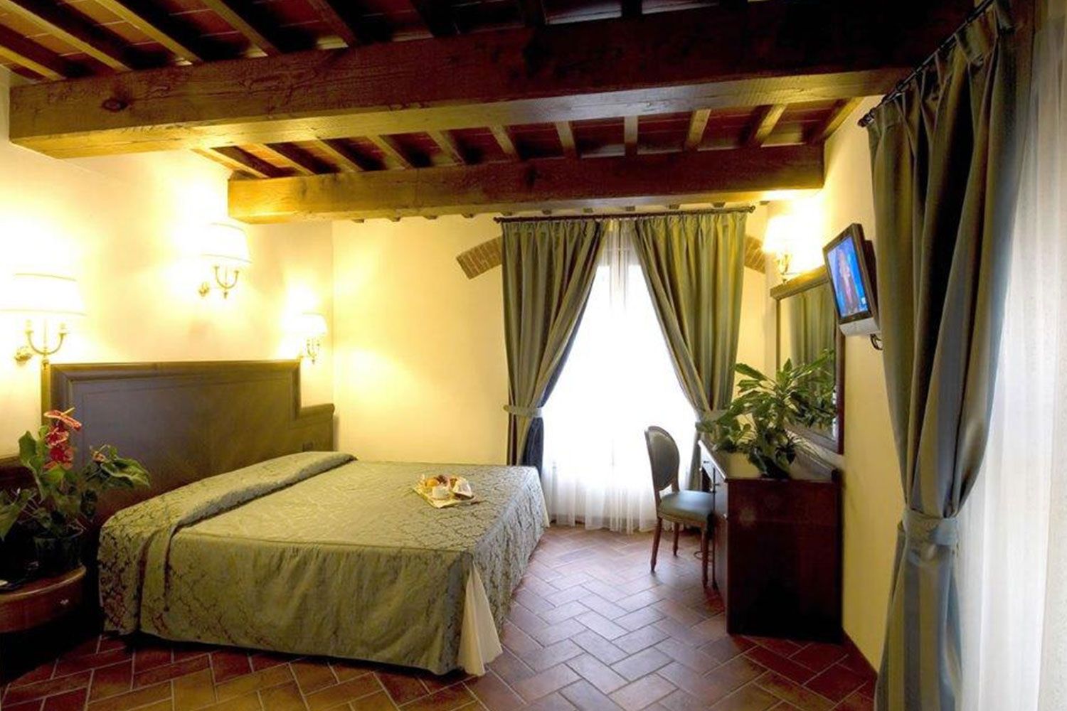 Embassy 4* Firenze